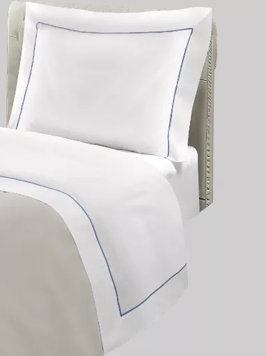 Picture of Single bed sheet set - top sheet, flat bottom sheet and oxford pillowcase in pure cotton - royal blue - Franchini mare bespoke luxury linens