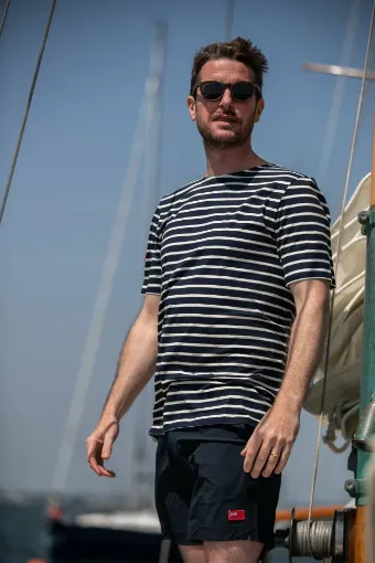 Picture of Arthur Beale Striped T- Shirt - Navy/Ecru - S - Arthur Beale