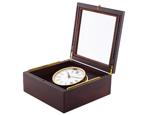 Picture of Marine chronometer in wooden box - Autonautic Instrumental