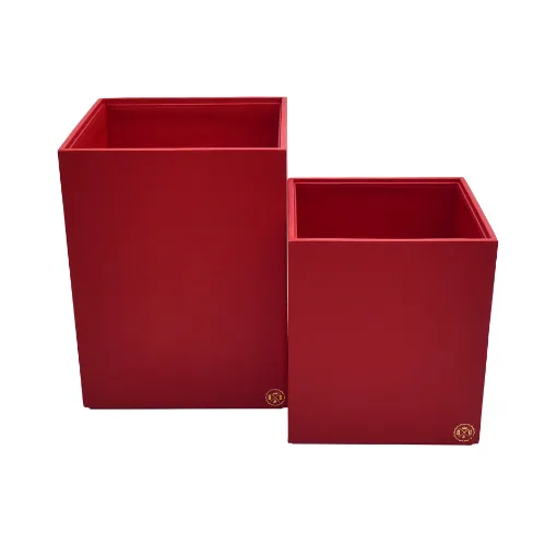 Picture of Collection Armand Red Leather Wastepaper Basket - Size Large -  23,00cm x  23,00cm x  30,50cm - Weight : 1370 Gr - Gordon & Gaia