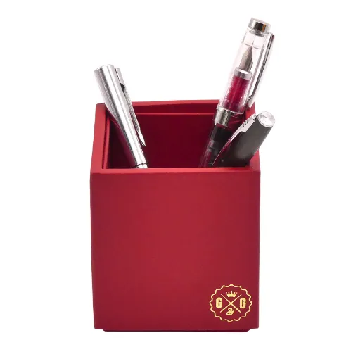 Picture of Collection Armand Red Leather Pencil Holder -   8,50cm x  8,50cm x  9,50cm - Weight : 150 Gr - Gordon & Gaia